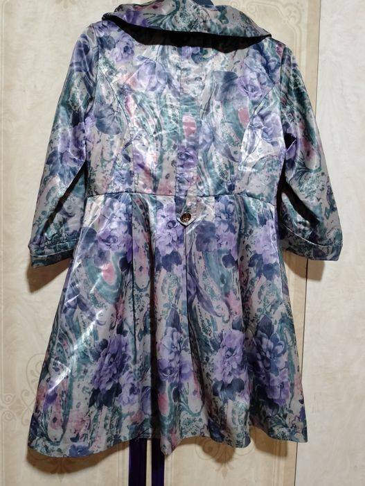 Плащ  три четверти. Плащевка.