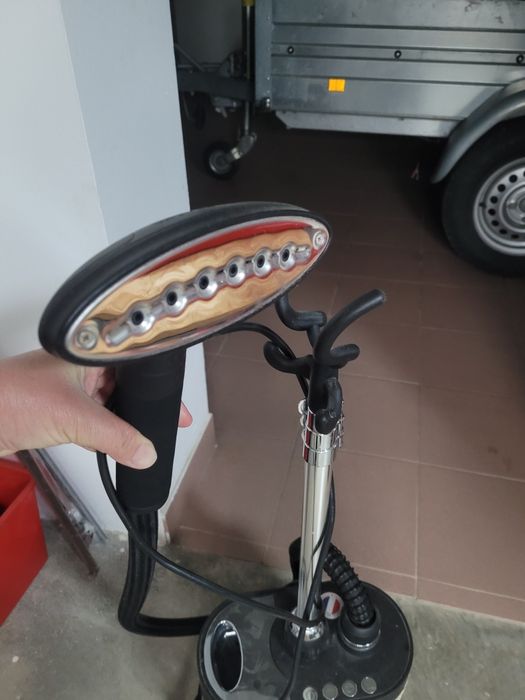 Statie de calcat cu aburi
