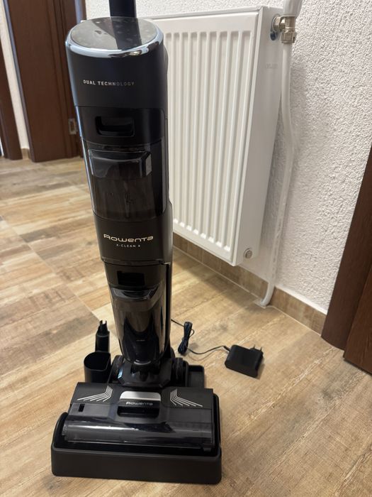 Вертикална прахосмукачка за сухo и мокро почистване Rowenta GZ5035WO