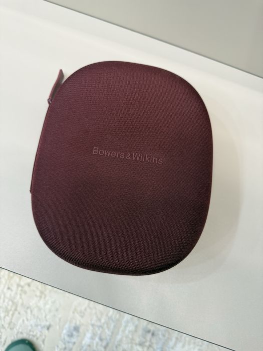 Продам наушники , Bowers &Wilkins