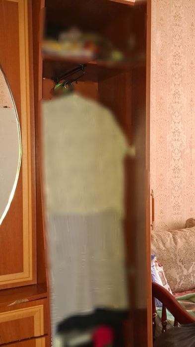Продам шкаф срочно
