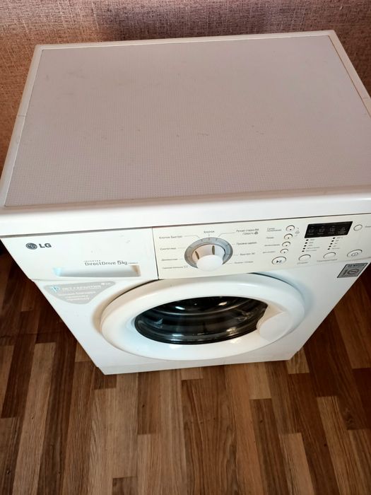 Продам стиральную машину.