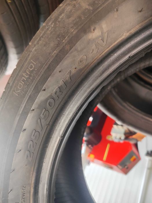 2бр.летни гуми 225/50/17 Hankook