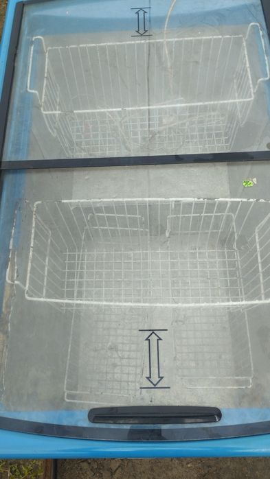 Продам морозильную ветрину