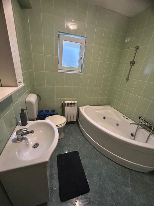 Apartament de inchiriat