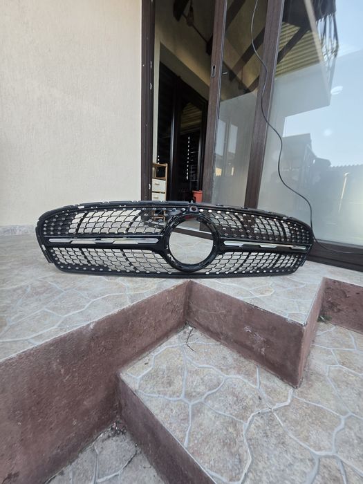 Grila frontala Mercedes 2020+