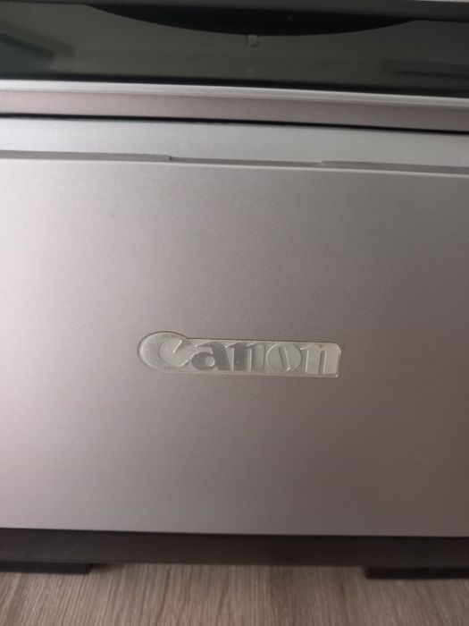 Продавам мултифункционално устройство  3в1 Саnon MP620