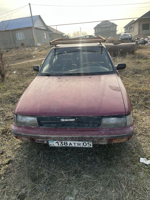 продается по запчастям карина 2