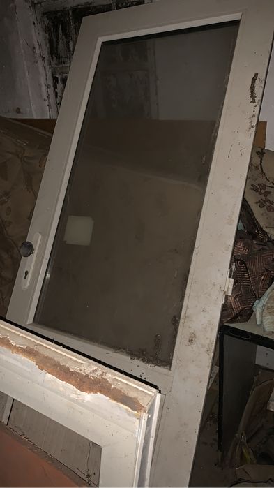 Продам дверь пластик