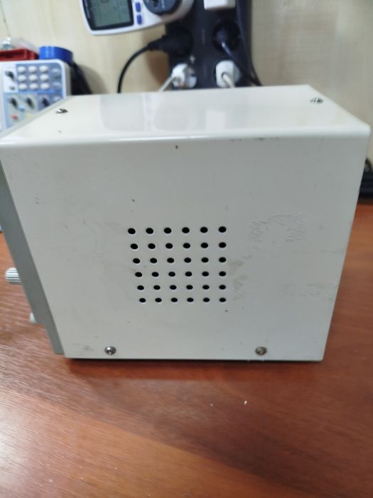 Лабораторный блок питания