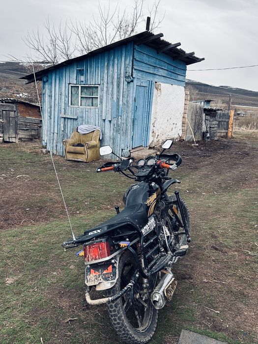 Мотоцикл GSX 150