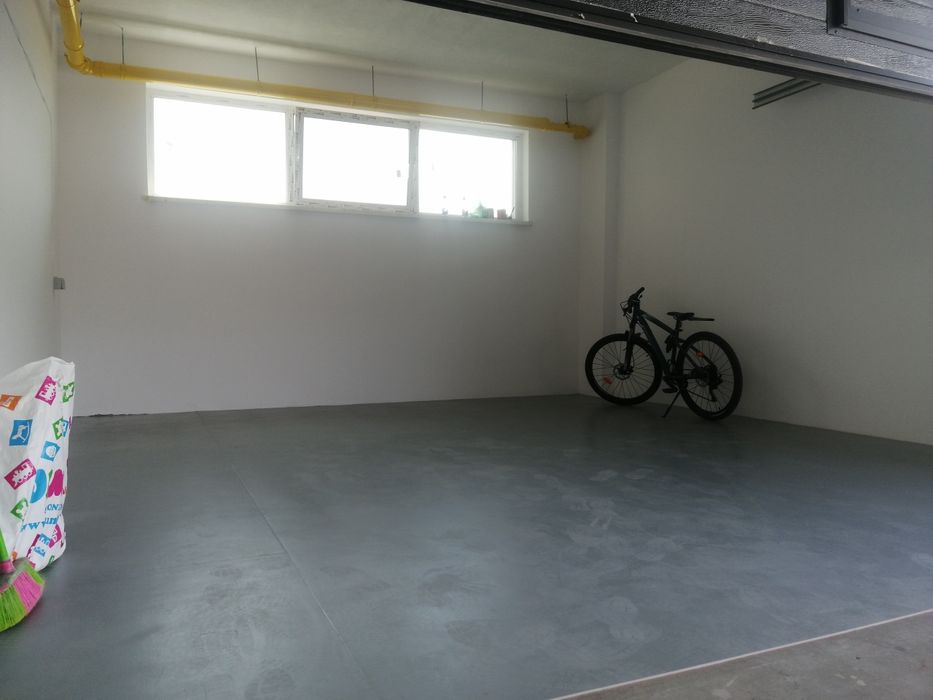 Vând Garaj / Spațiu Depozitare/ Sediu birou