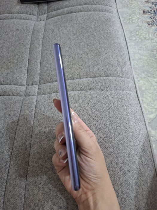 Продаётся Samsung galaxy A52