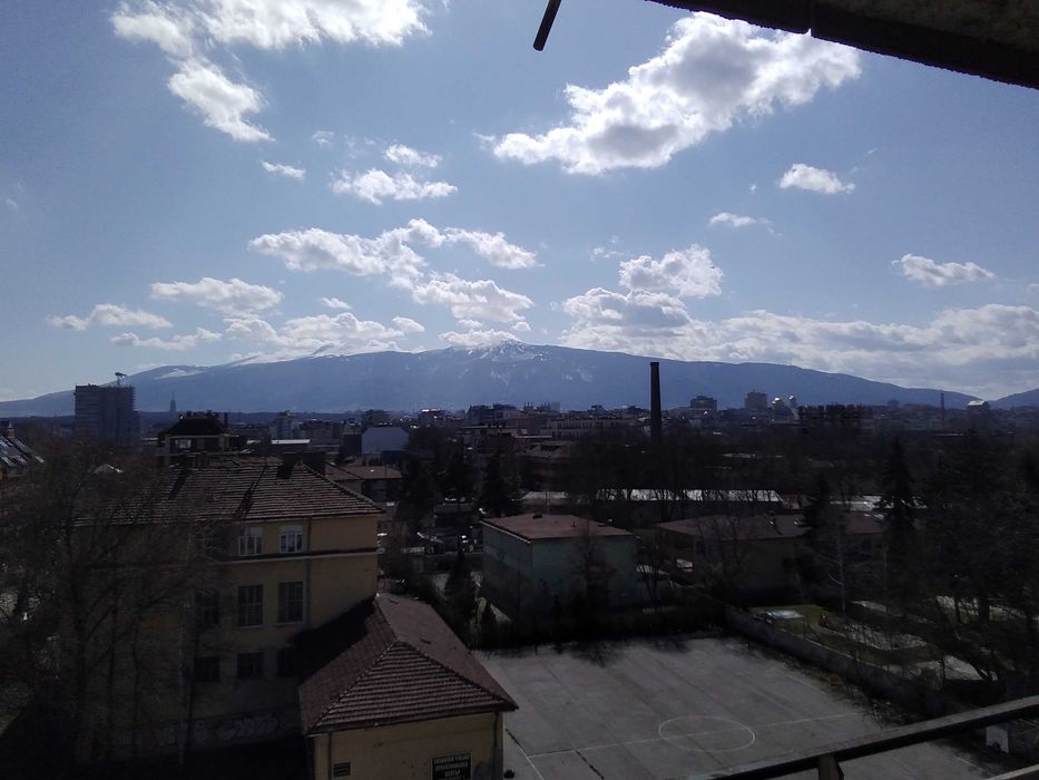 Стая под наем в Хаджи Димитър за студентка