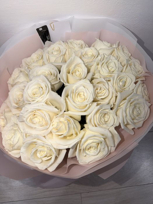 Букет свежий 23роз