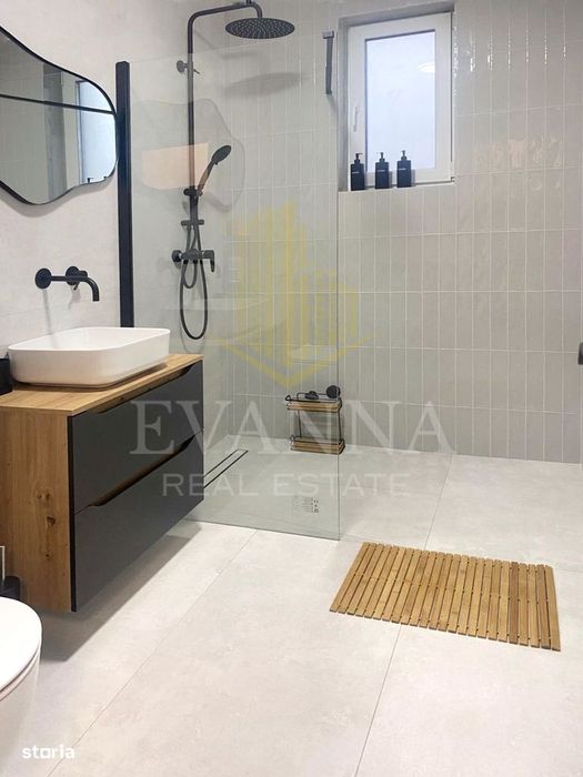 Apartament 1 camera , 34 mp , balcon - zona Lamaitei.