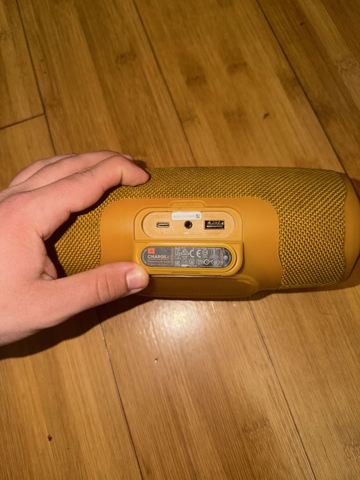 Boxa portabila JBL charge 4
