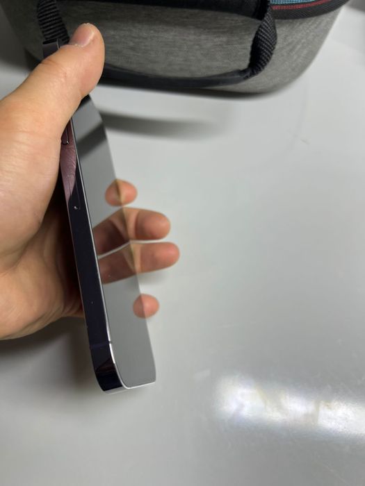 продам Apple 14 pro max