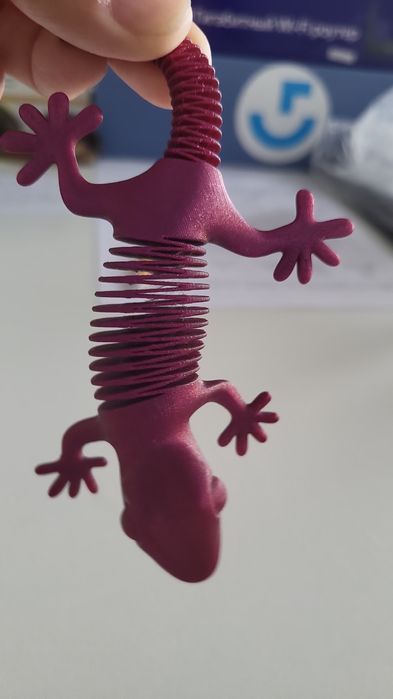 Фигурки пластиковые