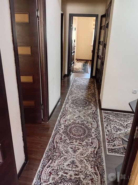 Чирчик горгазда 3 хона, 76 кв м. Подвал, стоянка бор.