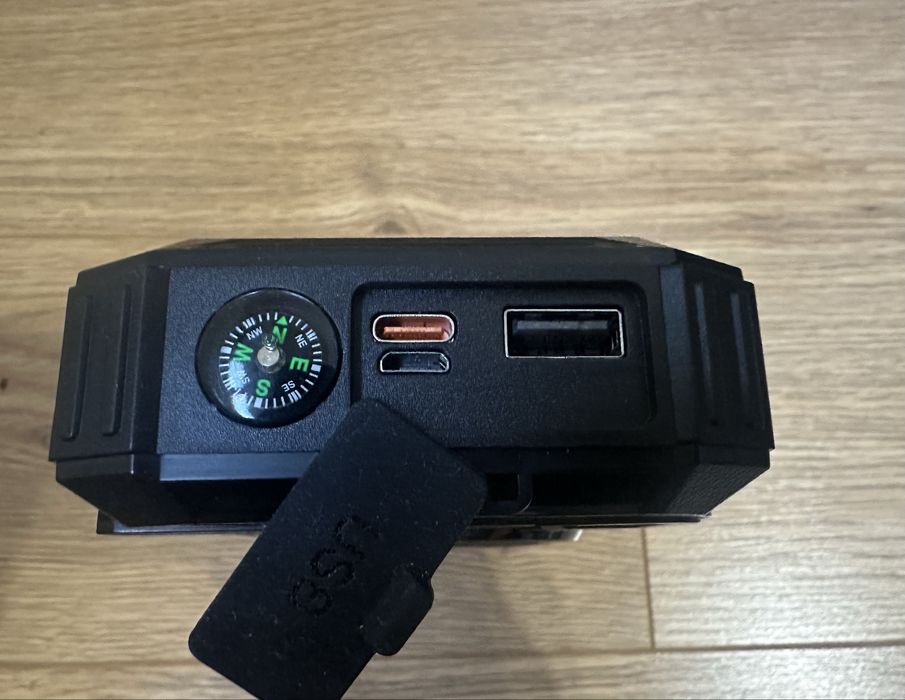 Power bank solar 20000 mAh Black NOU wireless charging