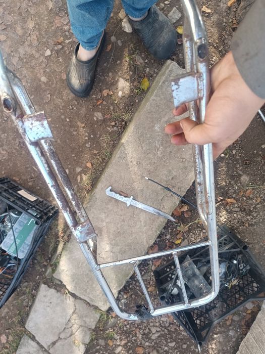 Vând cadru mobra first bike activ