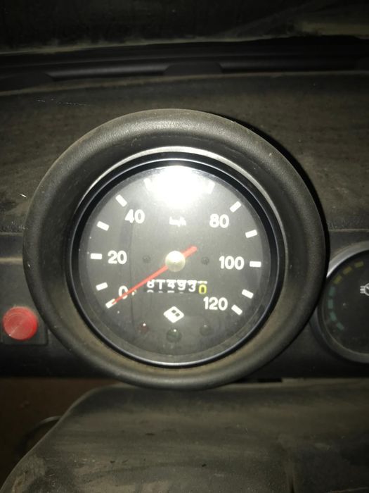 Trabant de vânzare