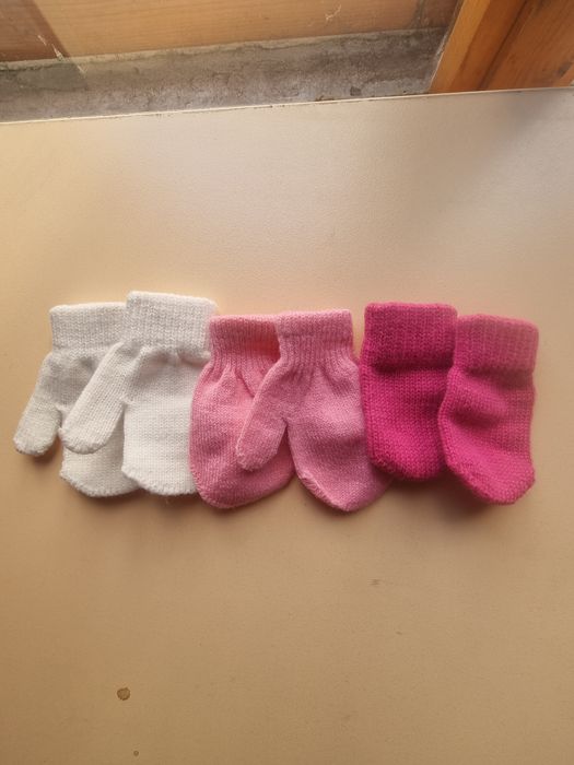 Зимни ръкавици  Бебе момиче за 5 лв