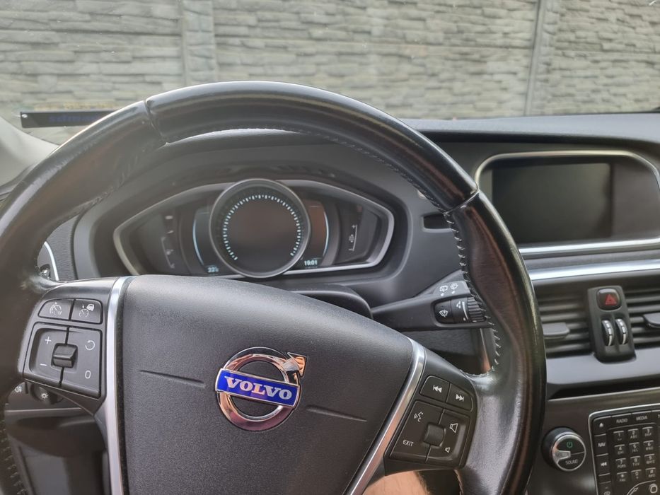 Volvo V40 VEA Momentum*Albastru*190CP*Diesel