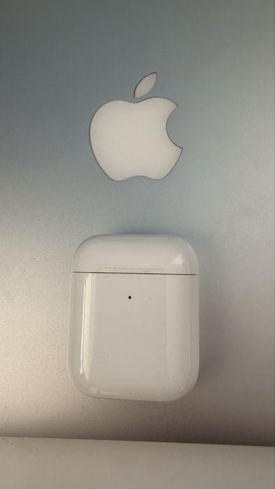 Apple Air Pods (Безжични слушалки)