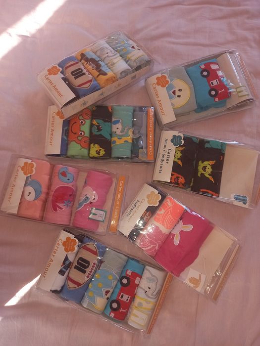 Продам детские  наборы картерс