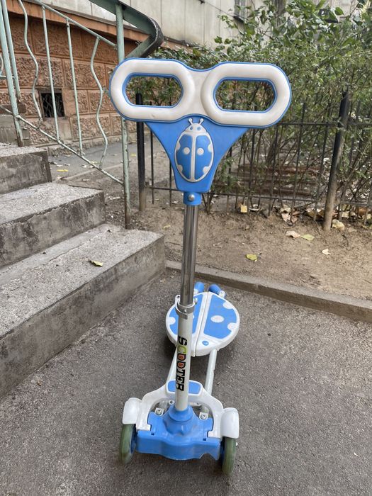 Самокат scooter божья коровка