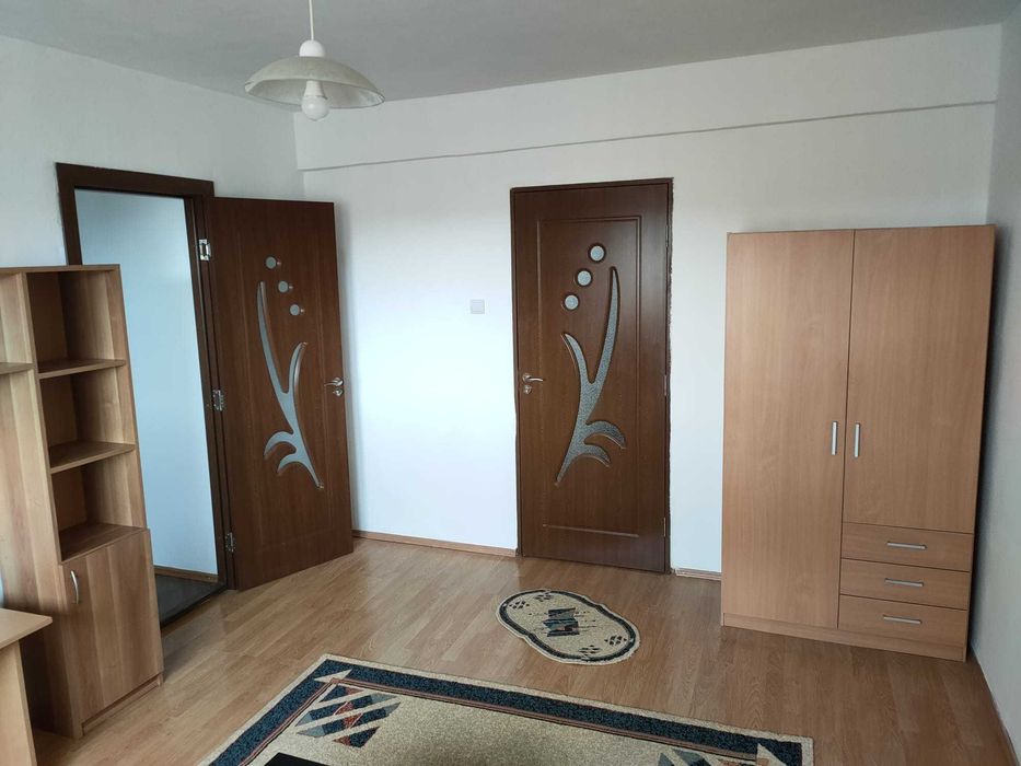 Inchiriez garsoniera - Bartolomeu