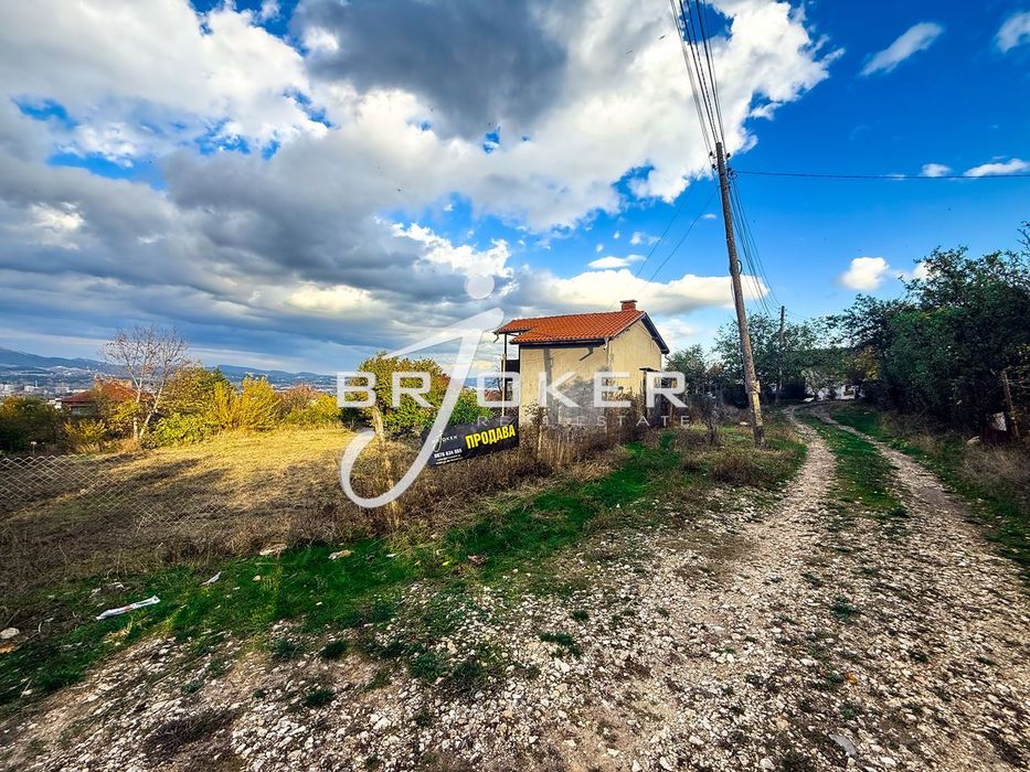 Къща в Кърджали, с.Резбарци