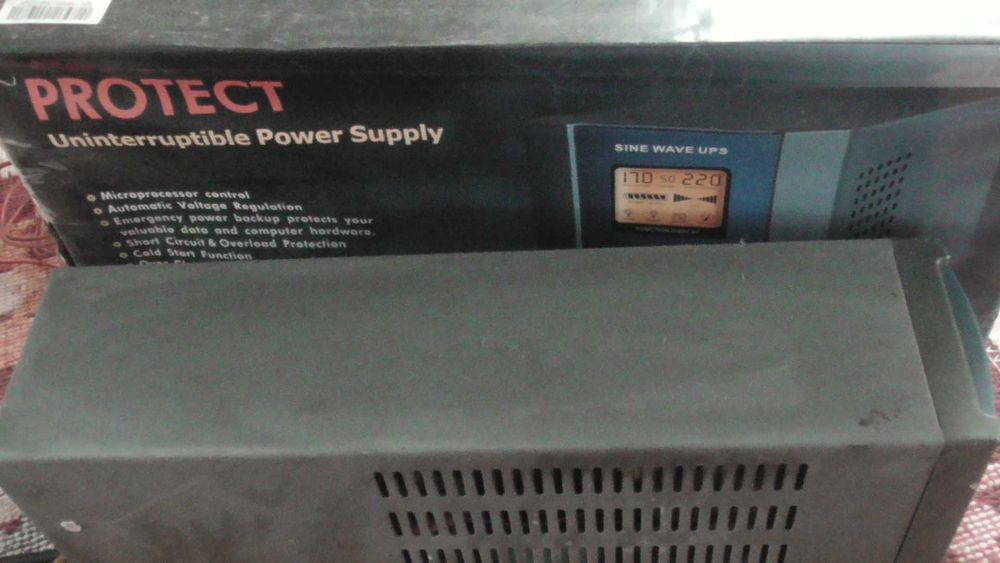 ups Protect pe baterie auto 12v cu afisare LCD