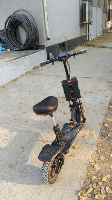 Продаю мощный электросамокат EVRO Kugoo M5 Pro ( Права не нужны )