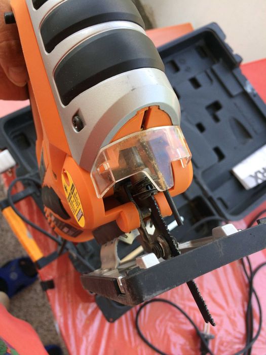 Прободен трион WORX WX474