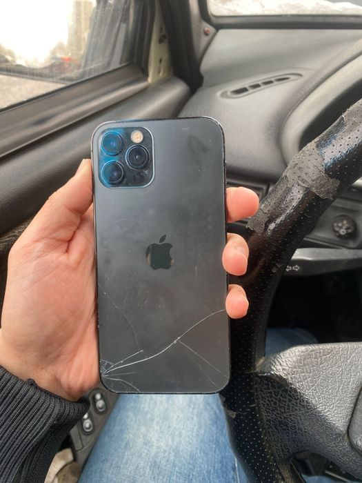Продам iphone 12 pro 128gb