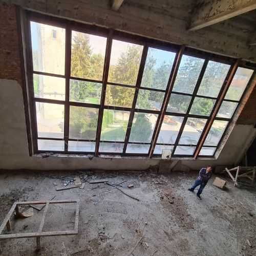 Продава се Магазин в Разград, Център - 550 кв.м за 690 €/кв.м - Снимка #12