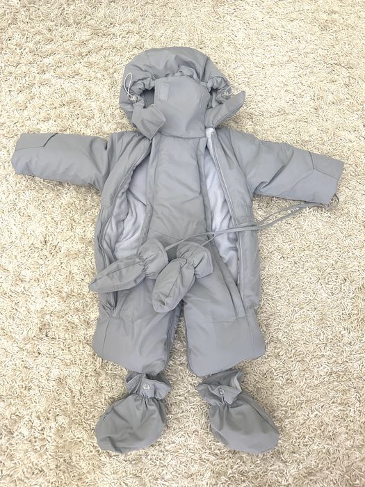 Продам комбинезон-трансформер 3в1