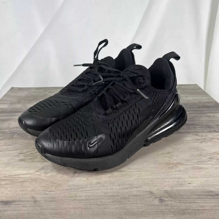 Маратонки Nike Air Max 270 Triple Black
