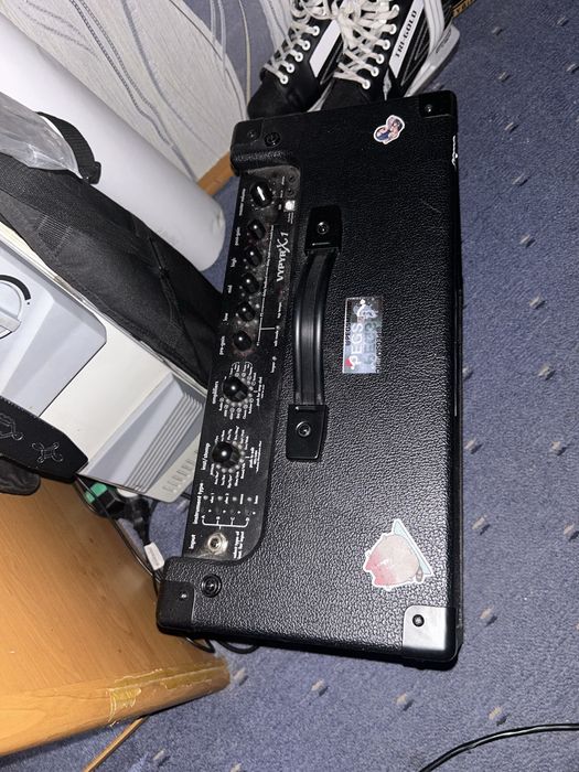 Продам Бас гитару YAMAHA