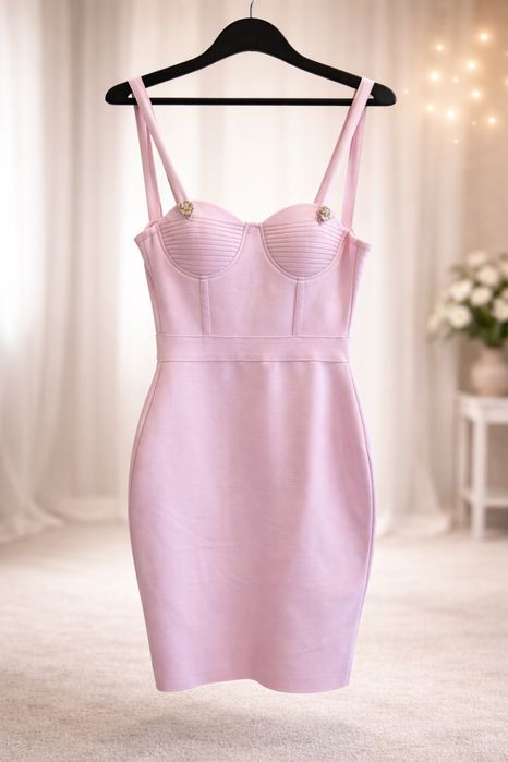 Платье коктельное