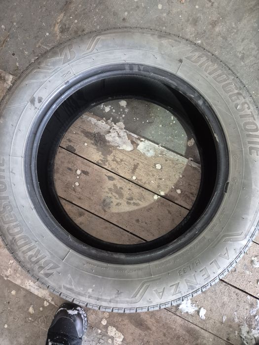 Продам шины б/у Бриджстоун
