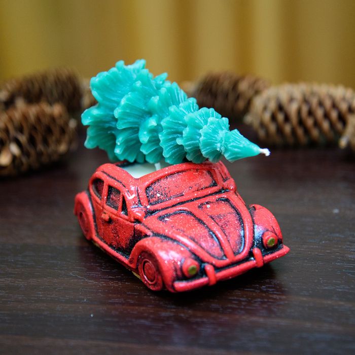 Свеча новогодняя