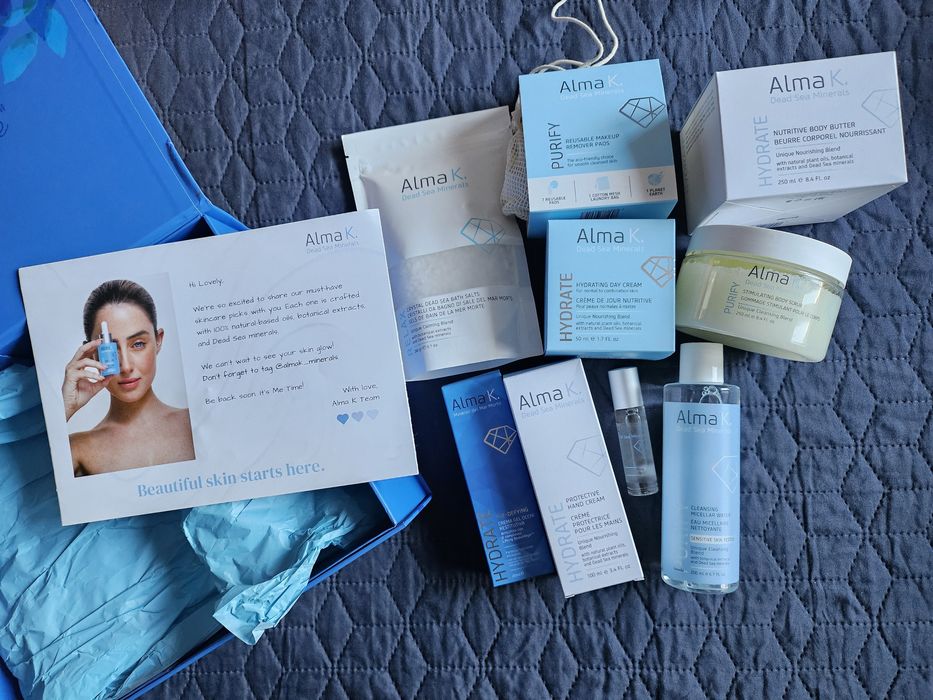 Козметика Alma K