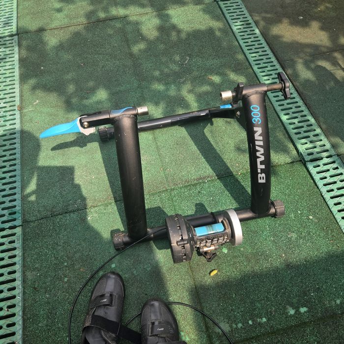 Bicicleta si accesorii
