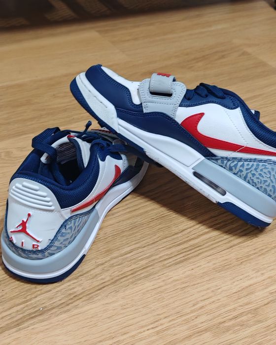 Vând Nike Layzy în bună stare