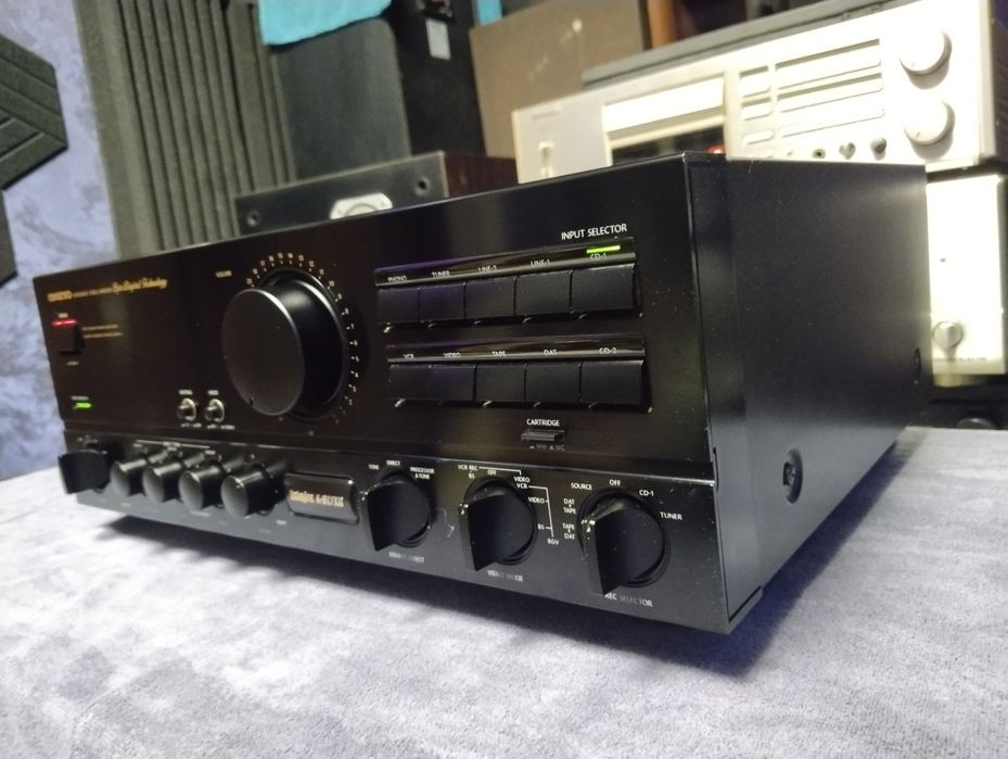 ONKYO Integra A-817XD