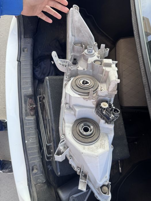 Правая фора камри 45 оригинал европа